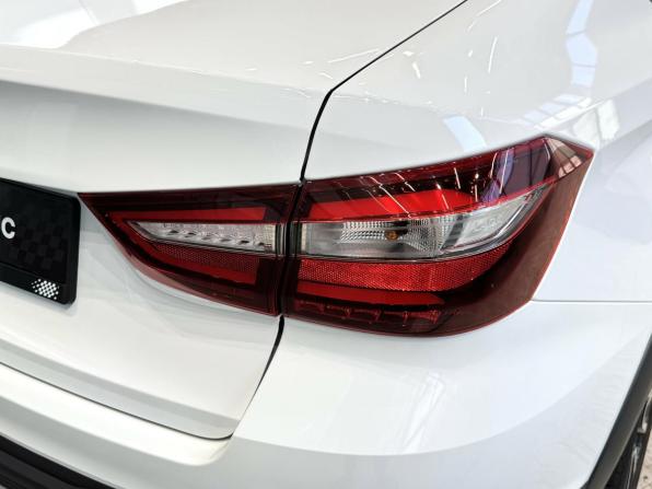 Lada (ВАЗ) Vesta I Рестайлинг (NG) с пробегом 2023 года, цена 1 280 000 рублей, 58038 км, седан, Автокод Объявления