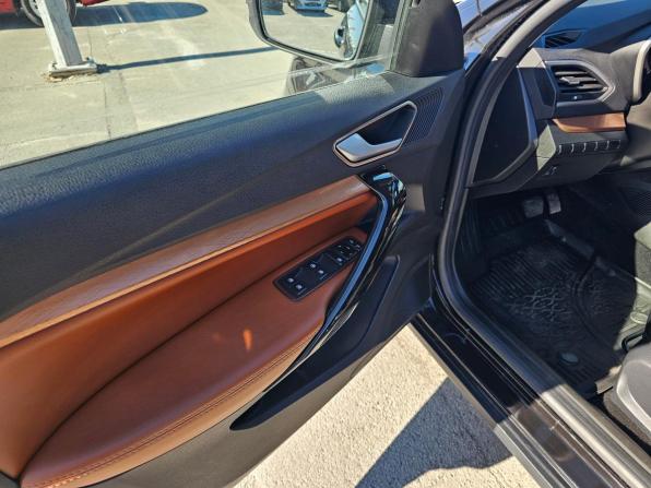 Lada (ВАЗ) Vesta I Рестайлинг (NG) с пробегом 2024 года, цена 1 389 995 рублей, 70223 км, универсал, Автокод Объявления
