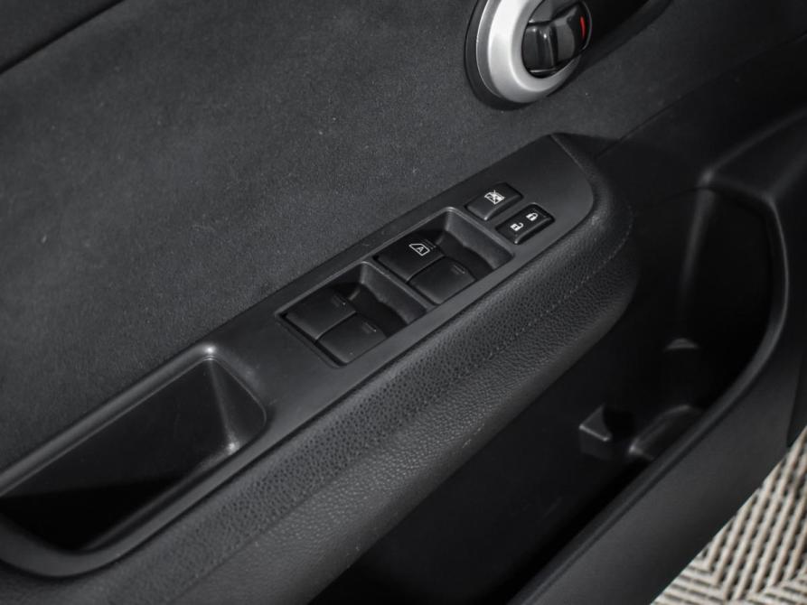 Nissan Tiida I Рестайлинг Санкт-Петербург  - изображение 11