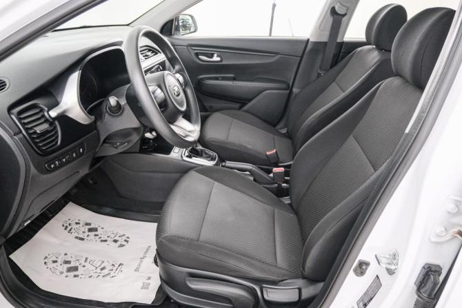 Kia Rio IV Рестайлинг с пробегом 2021 года, цена 1 699 000 рублей, 70000 км, седан, Автокод Объявления