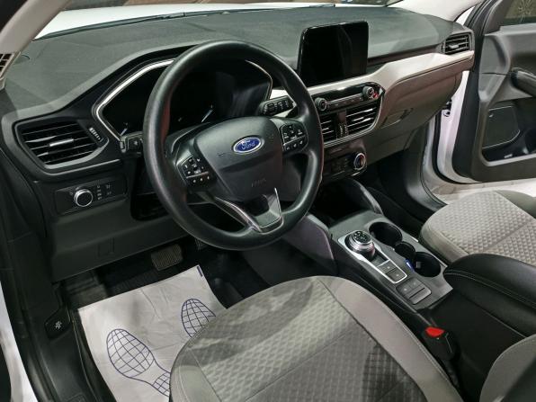 Ford Escape IV с пробегом 2021 года, цена 2 100 000 рублей, 62370 км, внедорожник, Автокод Объявления