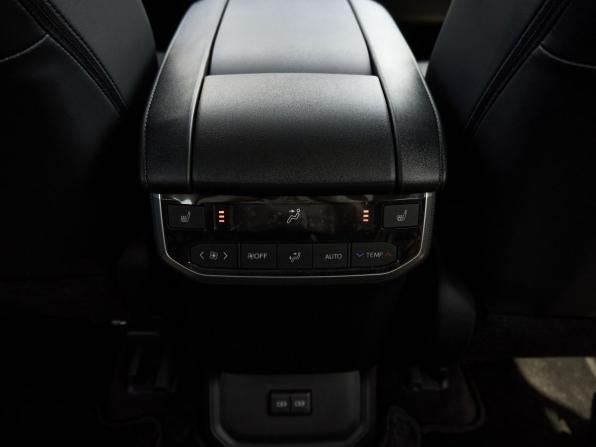 Toyota Highlander IV (XU70) с пробегом 2026 года, цена 5 200 000 рублей, 43 км, внедорожник, Автокод Объявления