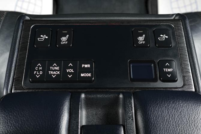 Toyota Camry VII (XV50) Рестайлинг с пробегом 2014 года, цена 1 929 000 рублей, 234000 км, седан, Автокод Объявления