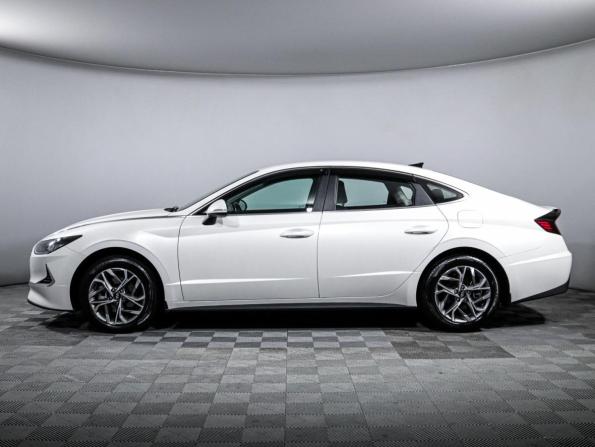 Hyundai Sonata VIII (DN8) с пробегом 2021 года, цена 2 470 000 рублей, 48213 км, седан, Автокод Объявления