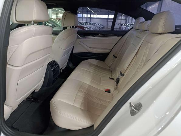 BMW 5 серии VII (G30/G31/G38) с пробегом 2017 года, цена 3 150 000 рублей, 166400 км, седан, Автокод Объявления