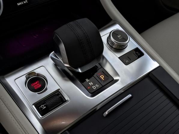 Jaguar F-Pace I Рестайлинг с пробегом 2022 года, цена 5 500 000 рублей, 43762 км, внедорожник, Автокод Объявления