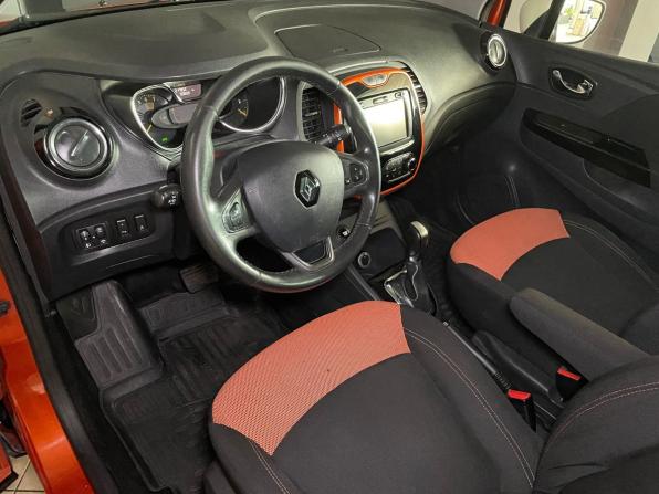 Renault Kaptur I с пробегом 2016 года, цена 1 249 000 рублей, 217920 км, внедорожник, Автокод Объявления