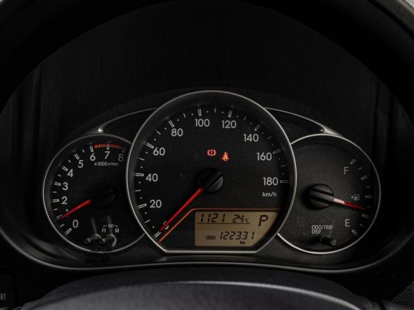 Toyota Ractis II с пробегом 2012 года, цена 850 000 рублей, 122331 км, хэтчбек, Автокод Объявления