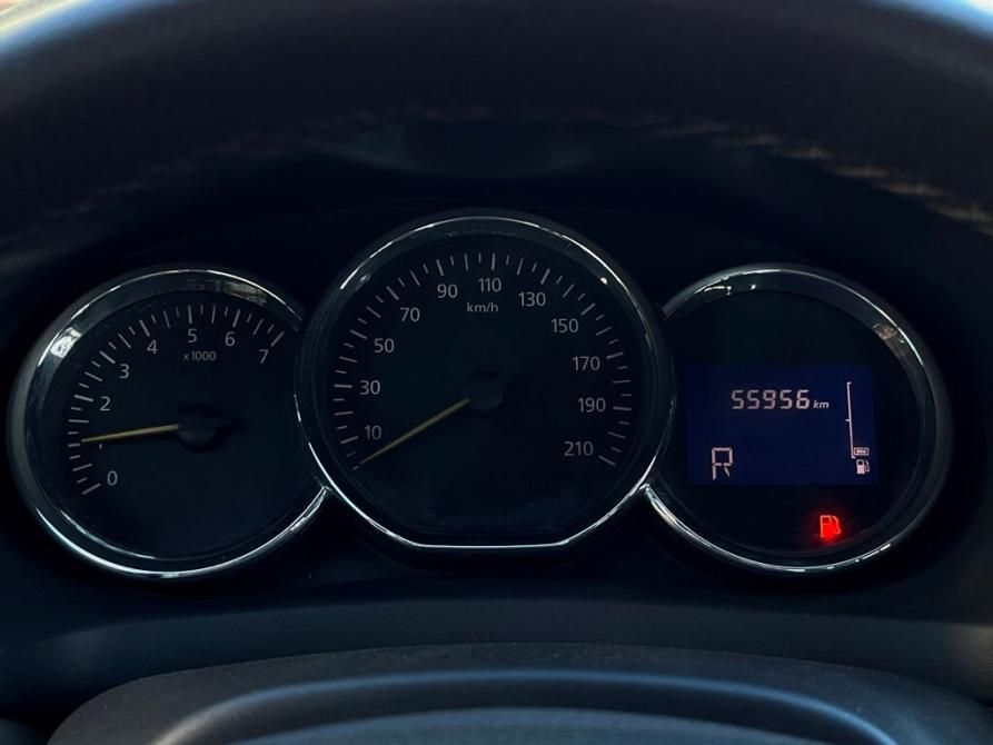 Renault Logan II Санкт-Петербург  - изображение 24