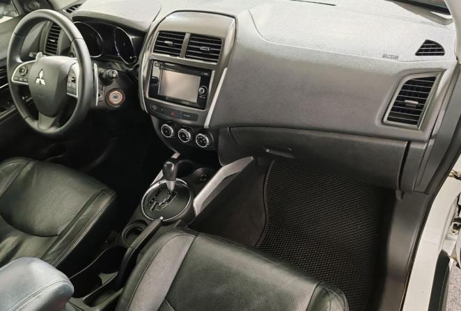 Mitsubishi ASX I с пробегом 2012 года, цена 960 000 рублей, 237135 км, внедорожник, Автокод Объявления