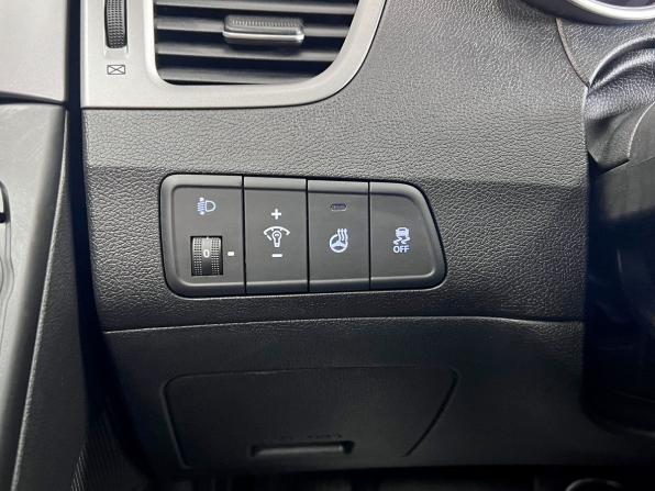 Hyundai Elantra V (MD) Рестайлинг с пробегом 2014 года, цена 1 250 000 рублей, 119397 км, седан, Автокод Объявления