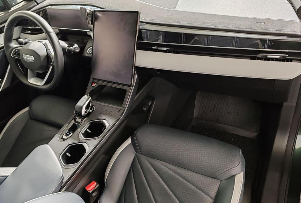 Geely Atlas II Ярославль  - изображение 15
