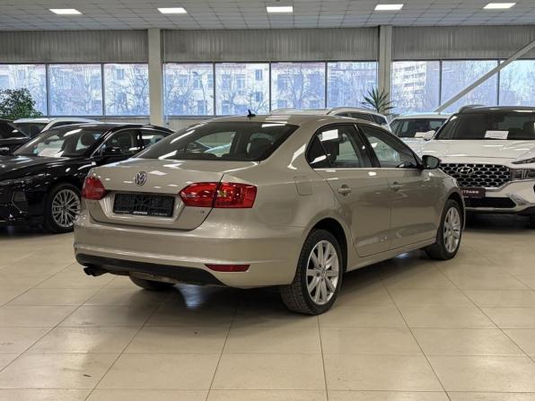Volkswagen Jetta VI с пробегом 2013 года, цена 649 000 рублей, 138387 км, седан, Автокод Объявления
