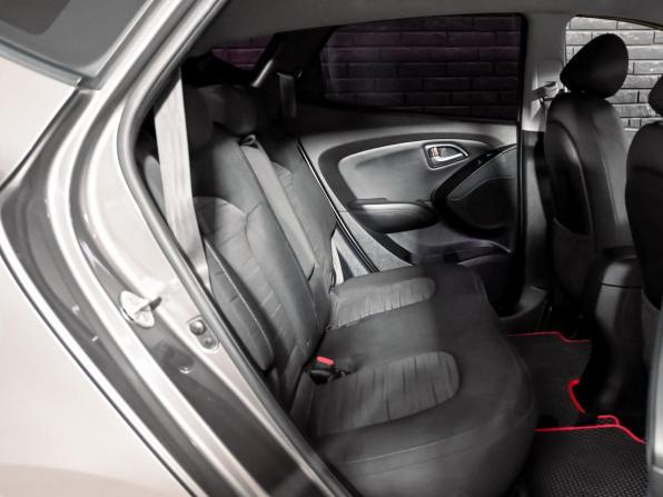 Hyundai ix35 I Рестайлинг с пробегом 2015 года, цена 1 550 000 рублей, 131251 км, внедорожник, Автокод Объявления