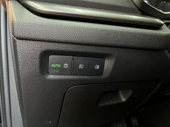 Skoda Octavia IV (A8) с пробегом 2020 года, цена 2 100 000 рублей, 141626 км, лифтбек, Автокод Объявления