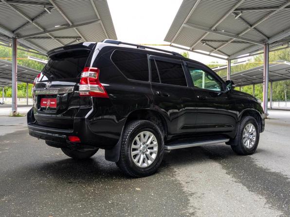 Toyota Land Cruiser Prado 150 Series Рестайлинг 1 с пробегом 2017 года, цена 3 940 000 рублей, 162000 км, внедорожник, Автокод Объявления