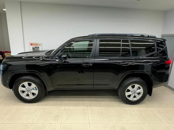 Toyota Land Cruiser 300 Series с пробегом 2021 года, цена 12 500 000 рублей, 10 км, внедорожник, Автокод Объявления