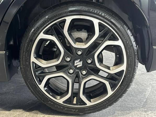 Suzuki Swift V с пробегом 2019 года, цена 1 450 000 рублей, 35165 км, хэтчбек, Автокод Объявления