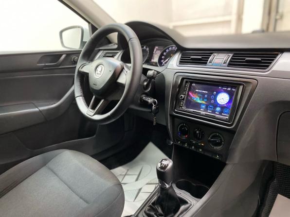 Skoda Rapid I с пробегом 2016 года, цена 690 000 рублей, 269811 км, лифтбек, Автокод Объявления