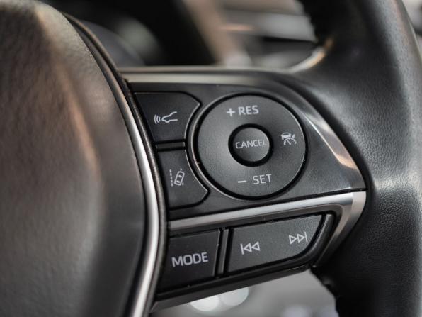 Toyota Camry VIII (XV70) с пробегом 2019 года, цена 2 507 000 рублей, 115205 км, седан, Автокод Объявления