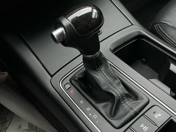 Kia Sorento III Prime с пробегом 2017 года, цена 2 150 000 рублей, 170000 км, внедорожник, Автокод Объявления