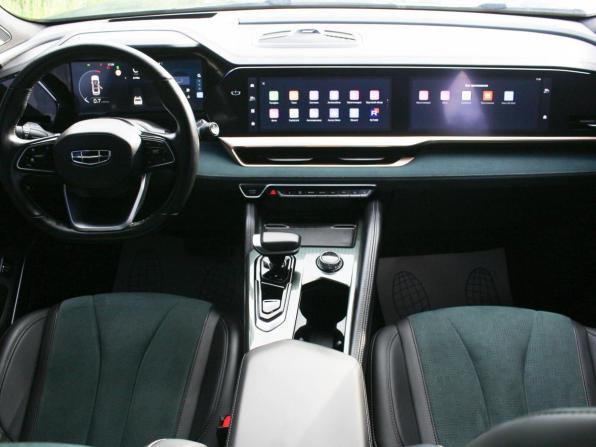 Geely Monjaro I с пробегом 2024 года, цена 3 273 000 рублей, 41697 км, внедорожник, Автокод Объявления