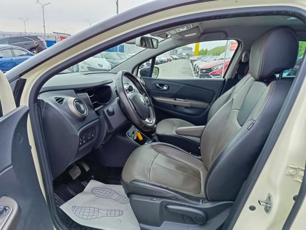 Renault Kaptur I с пробегом 2018 года, цена 1 529 000 рублей, 145114 км, внедорожник, Автокод Объявления