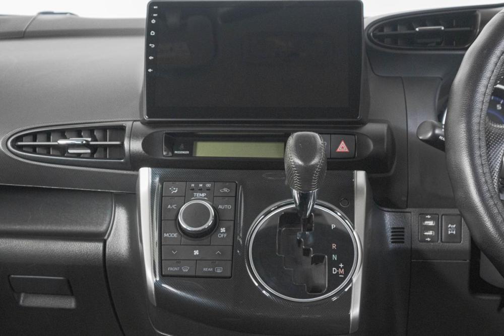 Toyota Wish II Рестайлинг Кемерово  - изображение 19
