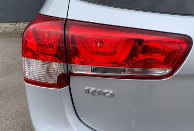 Kia Rio III Рестайлинг с пробегом 2016 года, цена 900 000 рублей, 121669 км, хэтчбек, Автокод Объявления