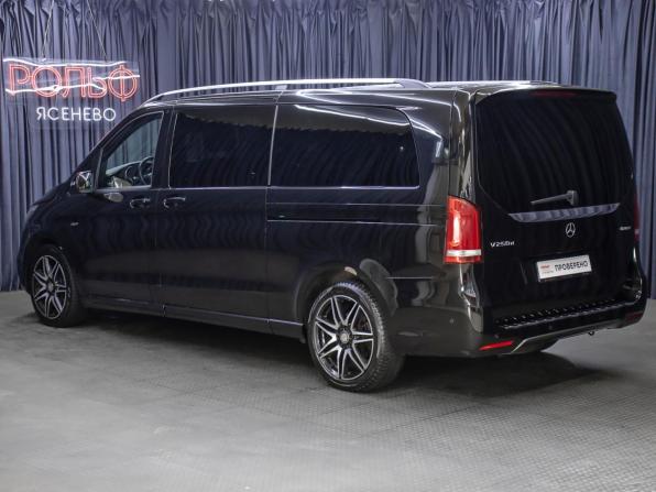 Mercedes-Benz V-Класс III (W447) с пробегом 2017 года, цена 3 498 000 рублей, 253078 км, минивэн, Автокод Объявления