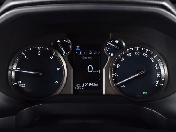 Toyota Land Cruiser Prado 150 Series Рестайлинг 2 с пробегом 2017 года, цена 4 234 995 рублей, 251944 км, внедорожник, Автокод Объявления