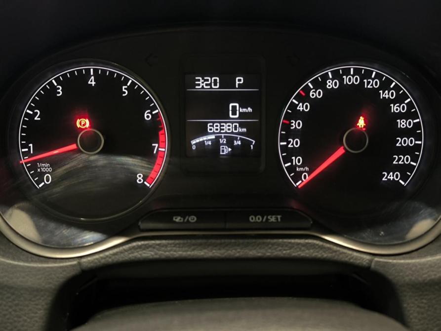 Volkswagen Polo V Рестайлинг Казань  - изображение 16
