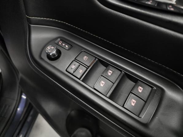 Toyota Esquire I с пробегом 2015 года, цена 1 790 000 рублей, 126284 км, минивэн, Автокод Объявления