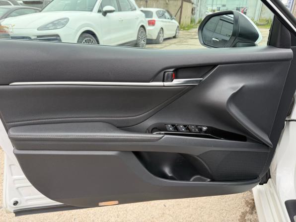 Toyota Camry VIII (XV70) с пробегом 2018 года, цена 2 000 000 рублей, 299000 км, седан, Автокод Объявления