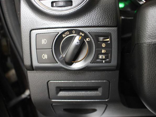 Opel Antara I Рестайлинг с пробегом 2013 года, цена 920 000 рублей, 185558 км, внедорожник, Автокод Объявления