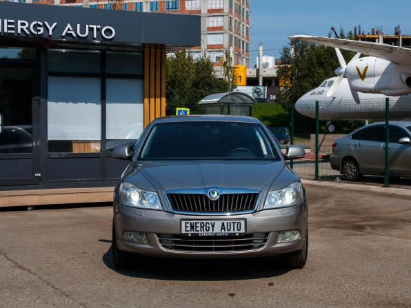Skoda Octavia II (A5) Рестайлинг с пробегом 2011 года, цена 845 000 рублей, 199603 км, лифтбек, Автокод Объявления
