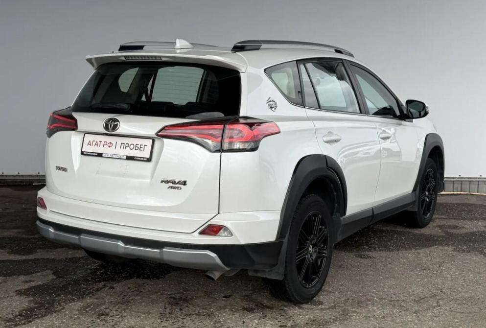 Toyota RAV4 IV (XA40) Рестайлинг Киров  - изображение 5