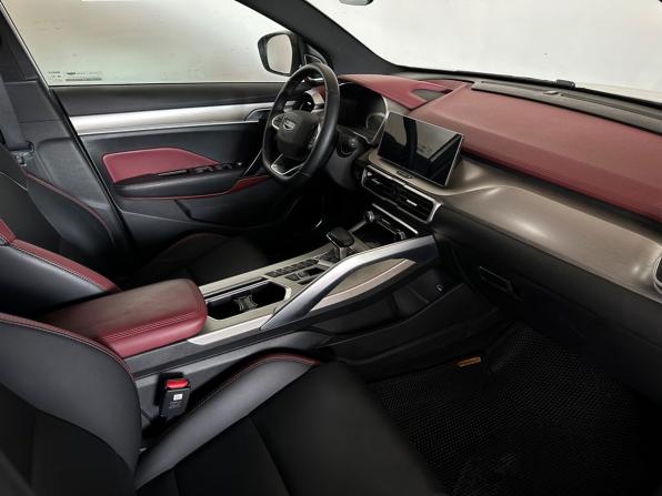 Geely Coolray I с пробегом 2023 года, цена 1 950 000 рублей, 34548 км, внедорожник, Автокод Объявления