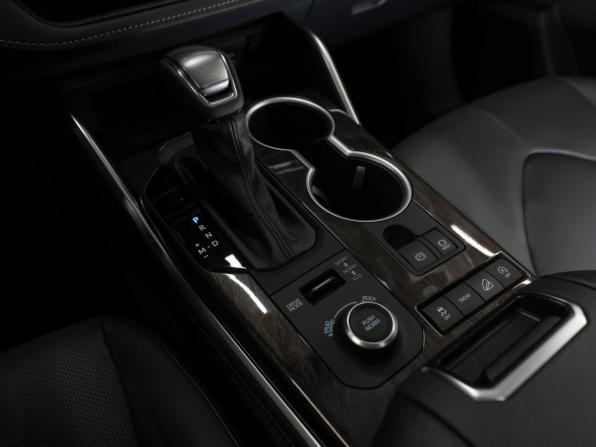 Toyota Highlander IV (XU70) с пробегом 2025 года, цена 5 250 000 рублей, 50 км, внедорожник, Автокод Объявления
