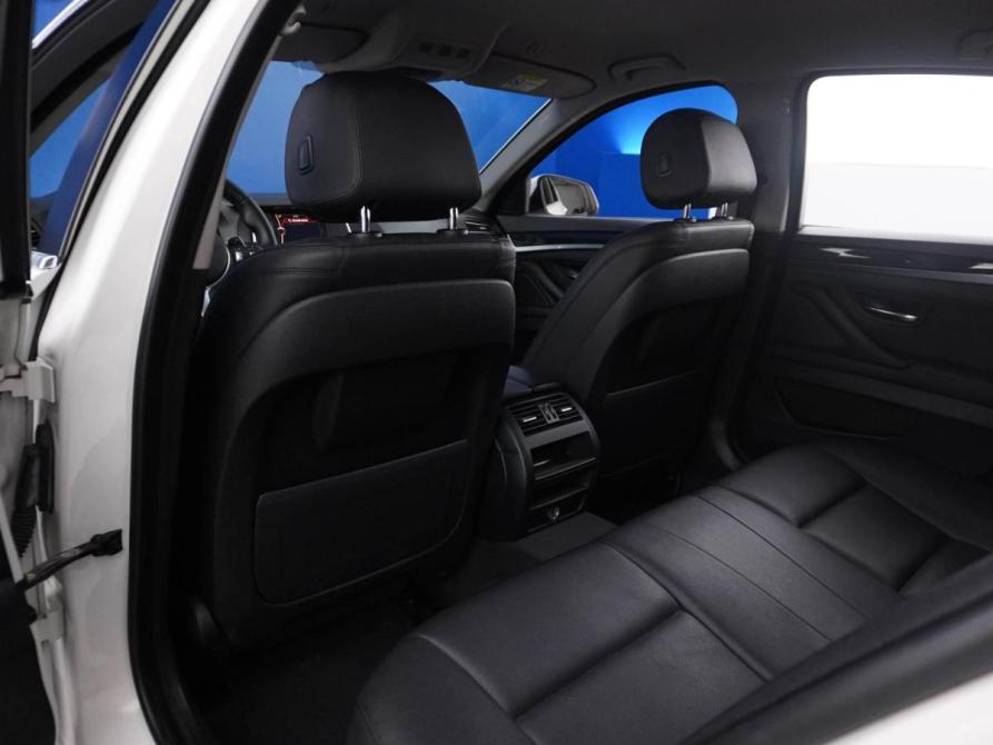 BMW 5 серии VI (F10/F11/F07) Рестайлинг Москва  - изображение 10