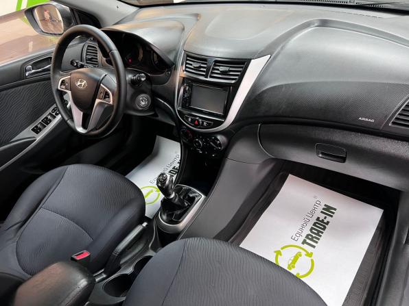 Hyundai Solaris I с пробегом 2011 года, цена 745 000 рублей, 184261 км, седан, Автокод Объявления