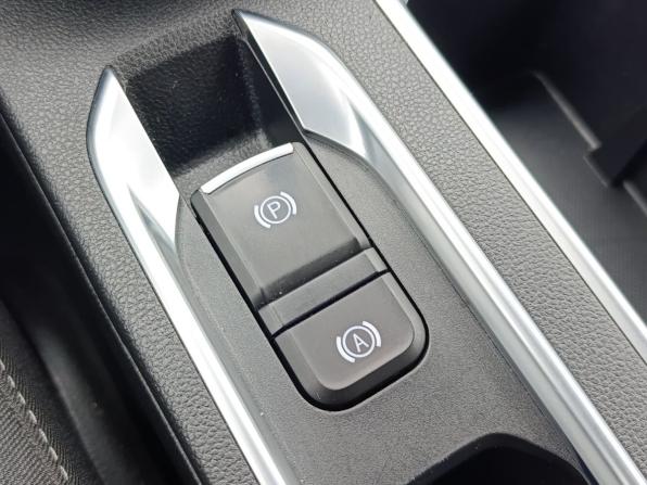 Haval M6 II с пробегом 2024 года, цена 1 830 000 рублей, 20206 км, внедорожник, Автокод Объявления