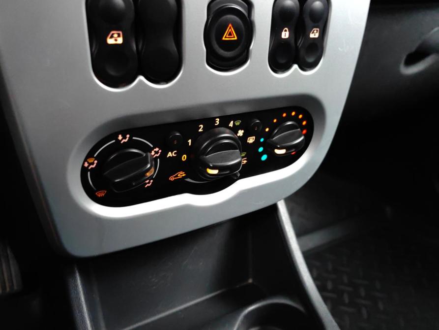 Renault Sandero I Подольск  - изображение 15