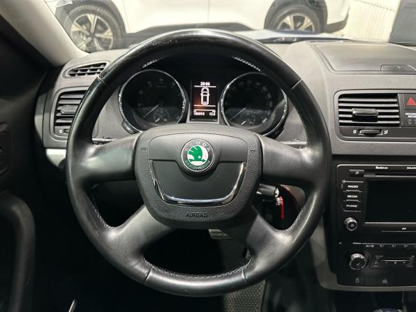 Skoda Yeti I с пробегом 2012 года, цена 914 000 рублей, 186073 км, внедорожник, Автокод Объявления