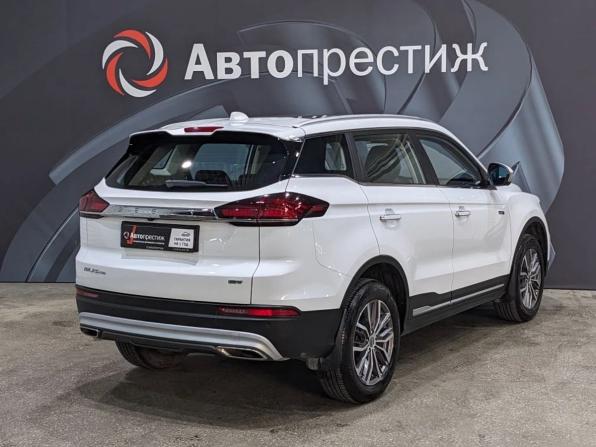 Geely Atlas Pro с пробегом 2023 года, цена 2 070 000 рублей, 47000 км, внедорожник, Автокод Объявления