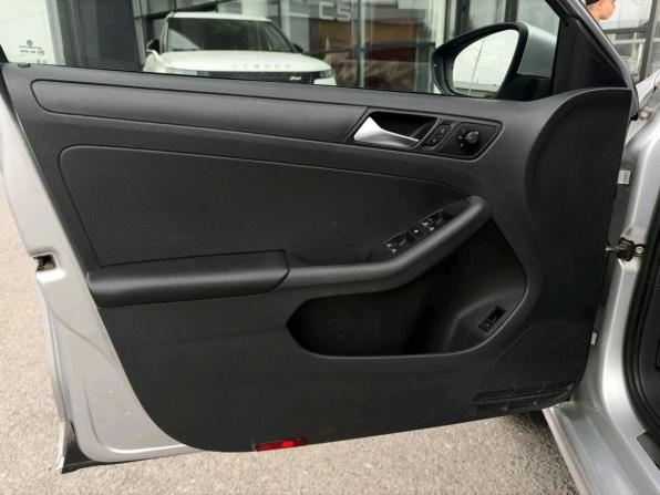 Volkswagen Jetta VI с пробегом 2013 года, цена 860 000 рублей, 244168 км, седан, Автокод Объявления