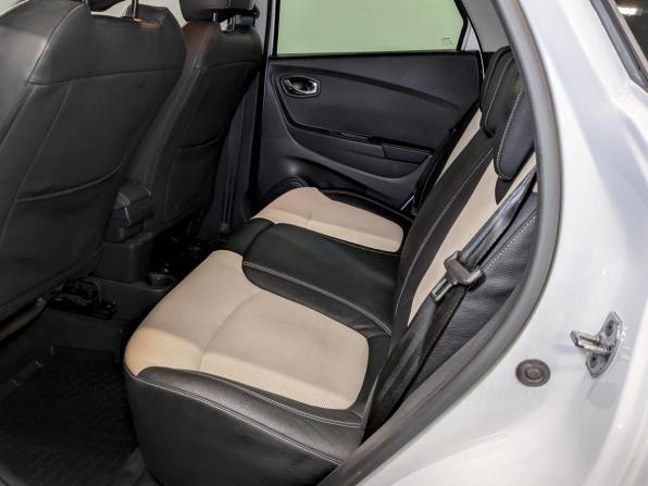 Renault Kaptur I с пробегом 2018 года, цена 1 375 000 рублей, 80475 км, внедорожник, Автокод Объявления