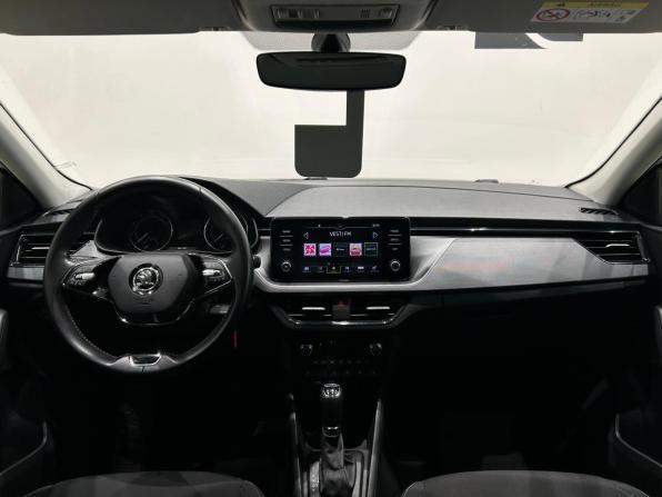 Skoda Rapid II с пробегом 2021 года, цена 1 629 000 рублей, 99261 км, лифтбек, Автокод Объявления