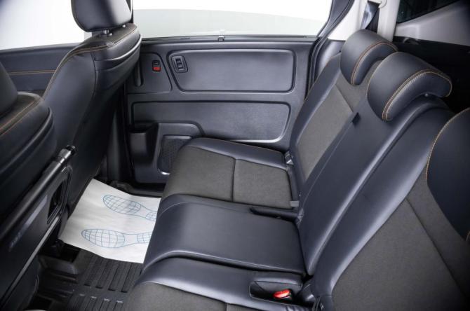 Honda Freed II Рестайлинг с пробегом 2022 года, цена 2 449 000 рублей, 42563 км, компактвэн, Автокод Объявления