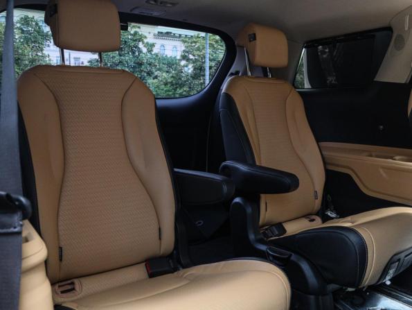 Kia Carnival IV с пробегом 2020 года, цена 3 899 000 рублей, 80100 км, минивэн, Автокод Объявления